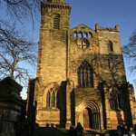 Dunfermline_Abbey_-_entrance