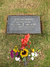 Rita_Hayworth's_grave